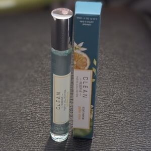 CLEAN Reserve H2Eau Collection Golden Citrus 10 ml Rollerball Perfume